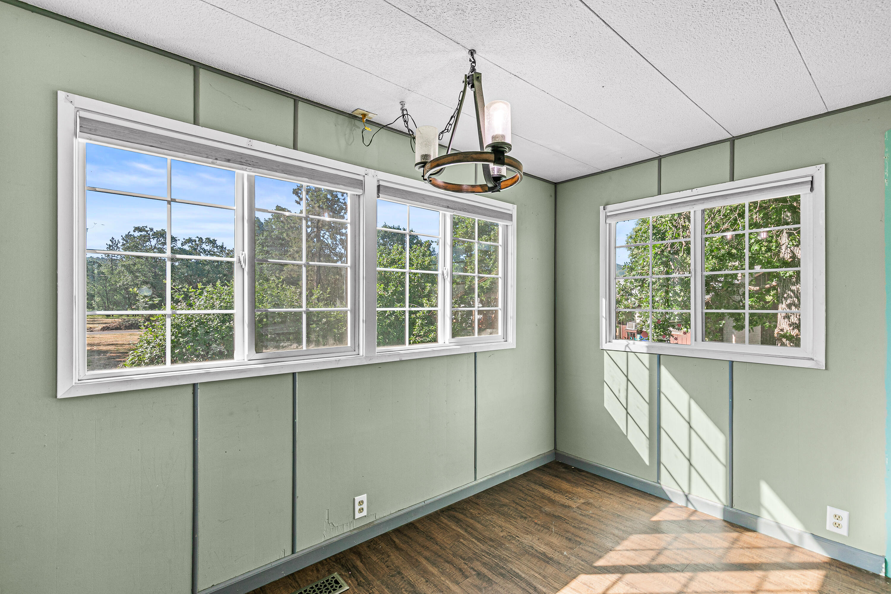 11427 Blackwell Road 25