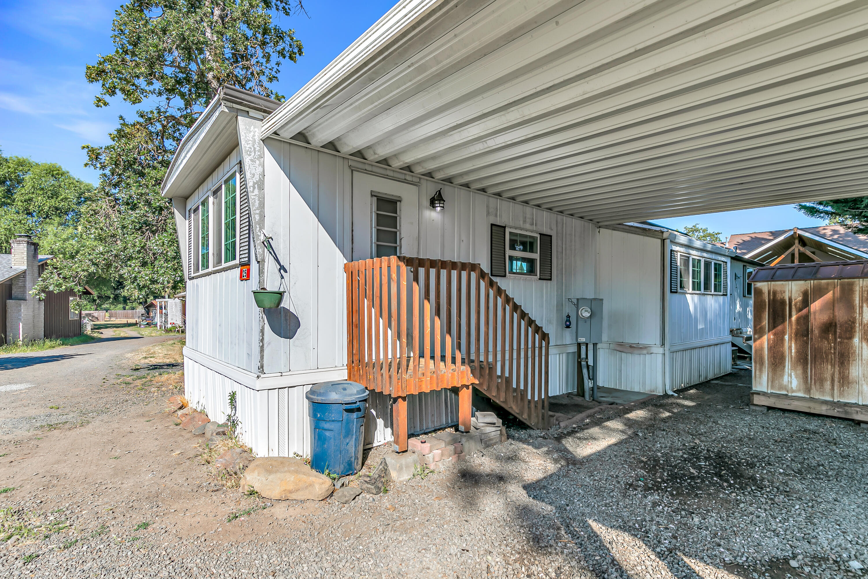 11427 Blackwell Road 25