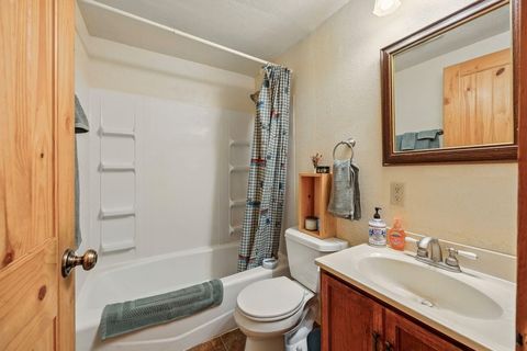 Tiny photo for 7484 Sterling Creek Road, Jacksonville, OR 97530 (MLS # 220219807)