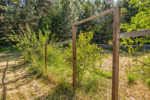 Tiny photo for 7484 Sterling Creek Road, Jacksonville, OR 97530 (MLS # 220219807)
