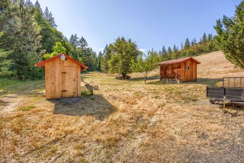 Tiny photo for 7484 Sterling Creek Road, Jacksonville, OR 97530 (MLS # 220219807)