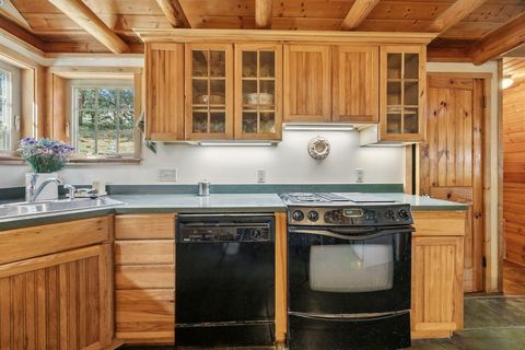 Tiny photo for 7484 Sterling Creek Road, Jacksonville, OR 97530 (MLS # 220219807)