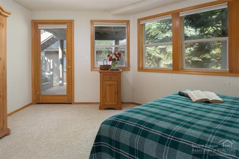 Fairway Crest Village - Residential