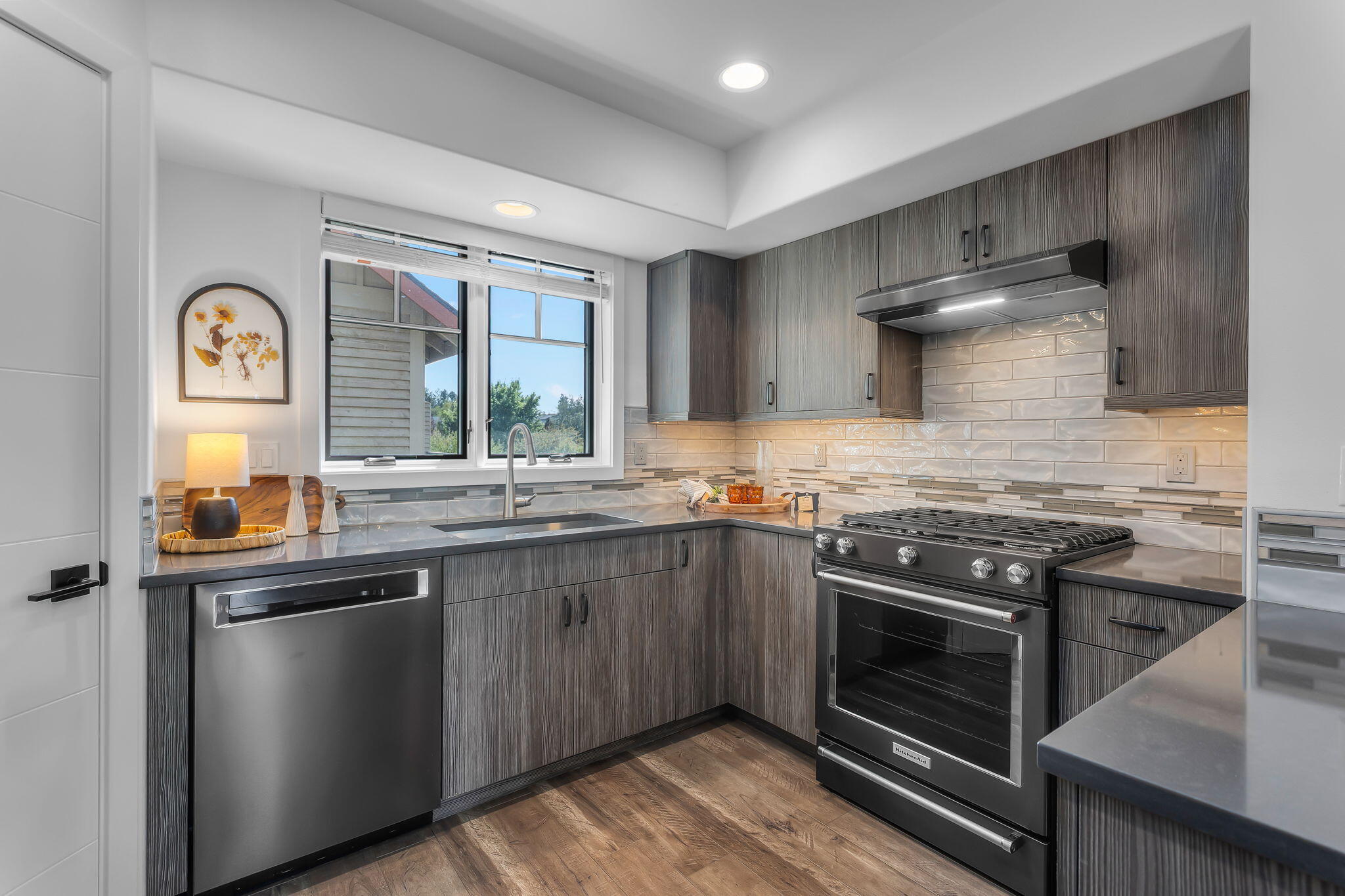 Peaks@Pine Meadow - Residential