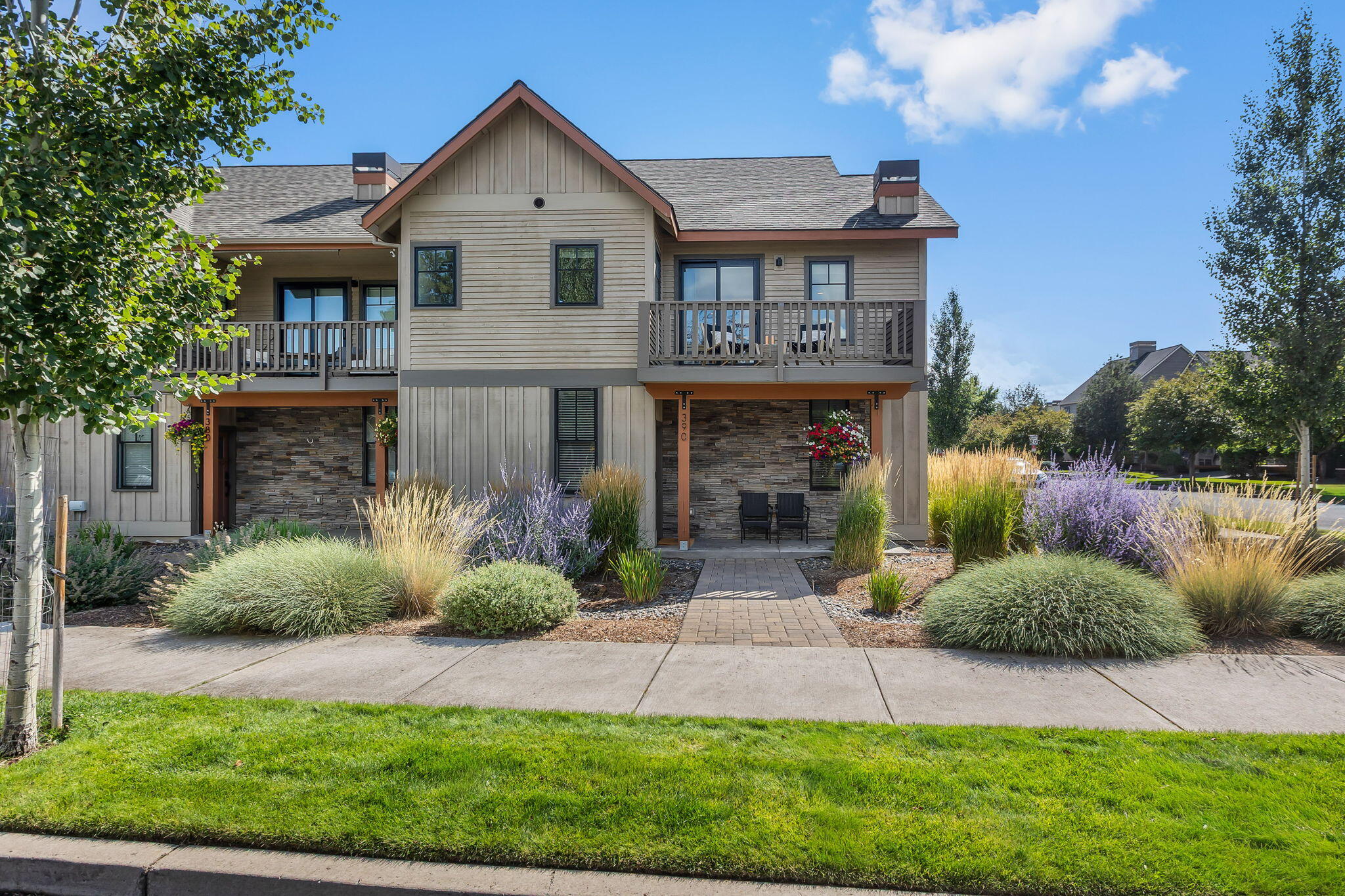 Peaks@Pine Meadow - Residential