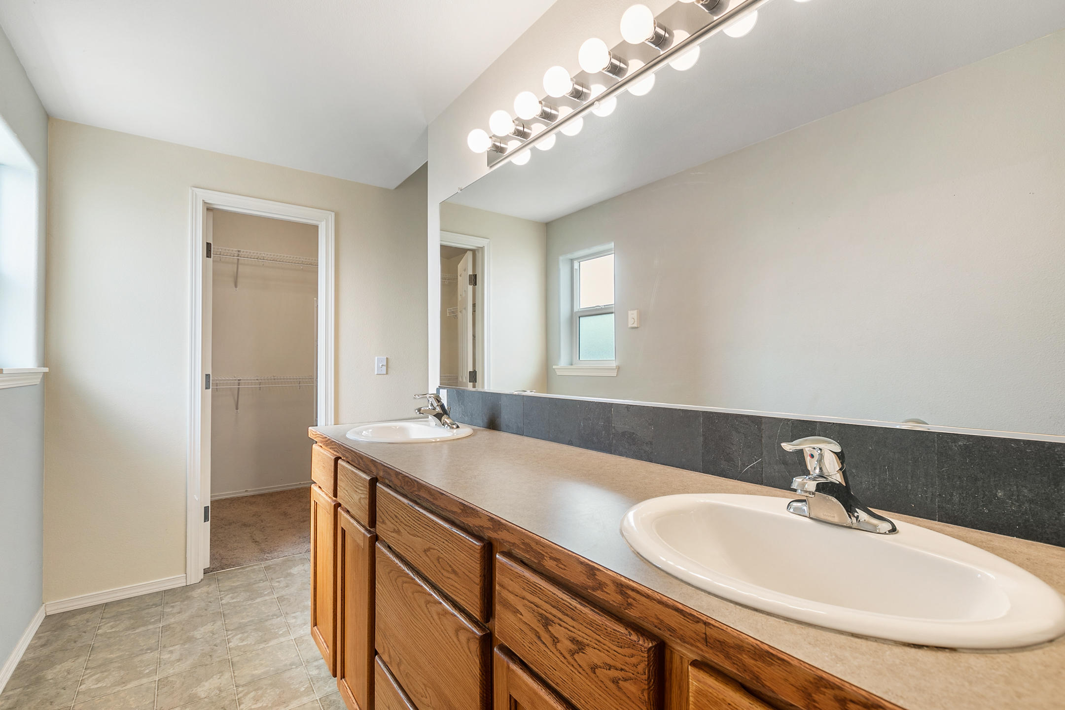 Stoneridge Terrace - Residential