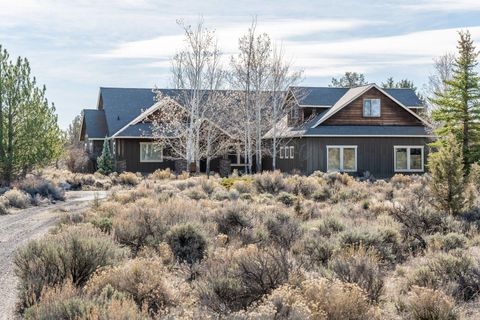 Tiny photo for 6720 NW Larch Drive, Redmond, OR 97756 (MLS # 220217718)