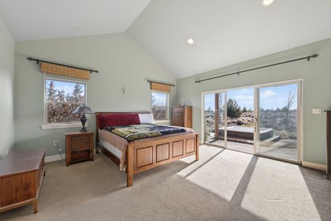 Tiny photo for 6720 NW Larch Drive, Redmond, OR 97756 (MLS # 220217718)