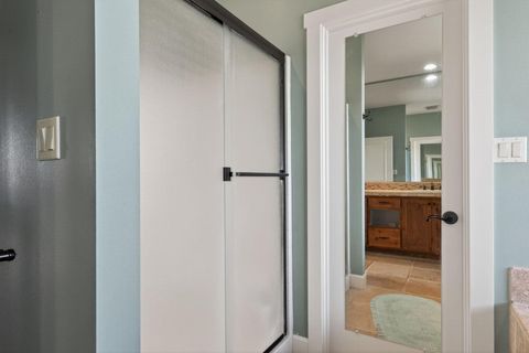 Tiny photo for 6720 NW Larch Drive, Redmond, OR 97756 (MLS # 220217718)