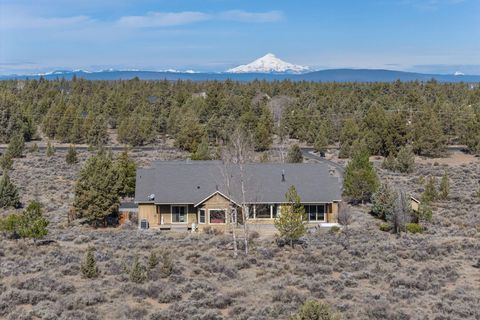 Tiny photo for 6720 NW Larch Drive, Redmond, OR 97756 (MLS # 220217718)