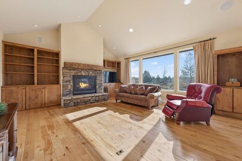 Tiny photo for 6720 NW Larch Drive, Redmond, OR 97756 (MLS # 220217718)