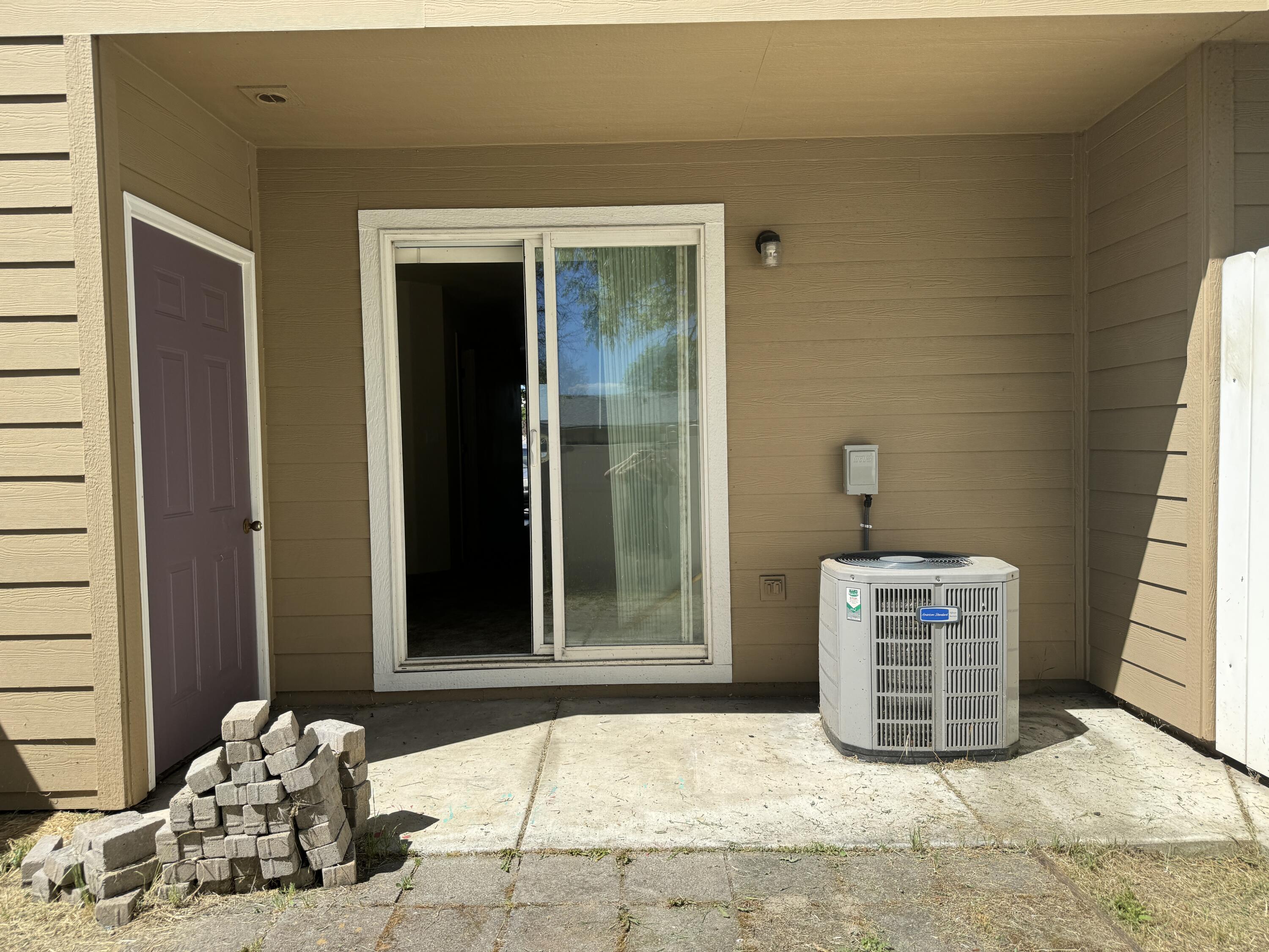 Townhomes At Oak Court Phases 1, 2, 3And 4 - Residential