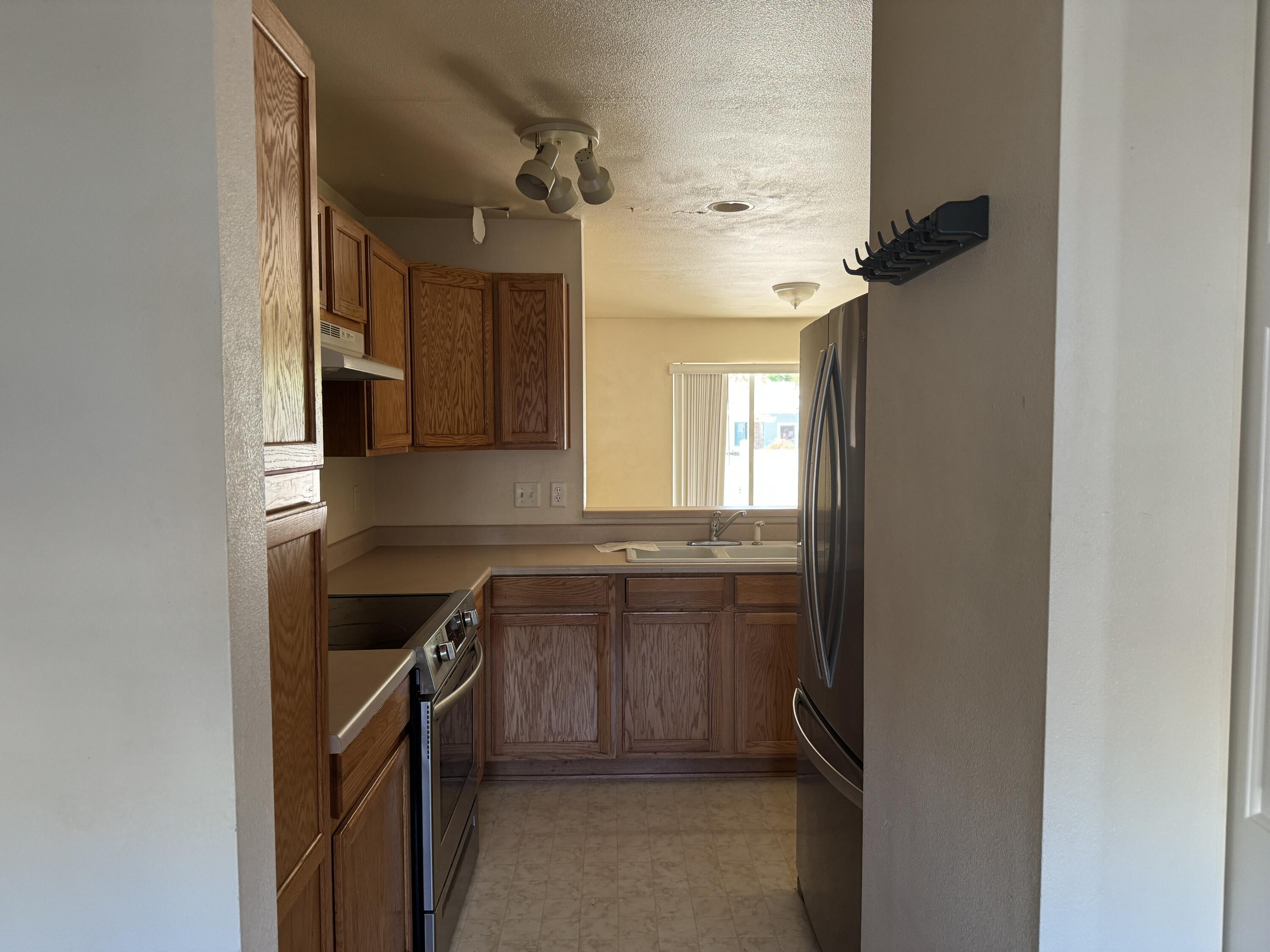 Townhomes At Oak Court Phases 1, 2, 3And 4 - Residential