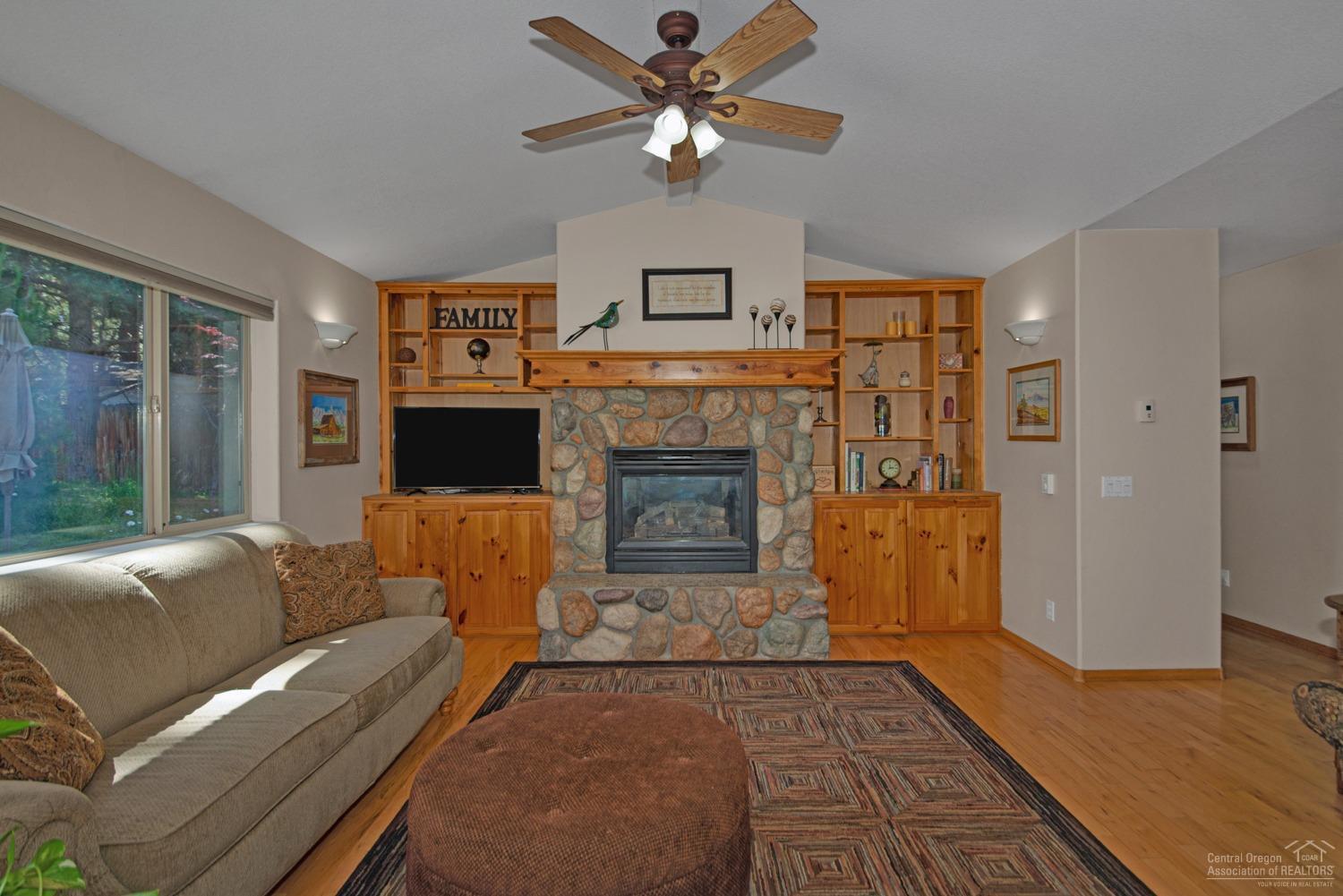 Duncan Heights - Residential