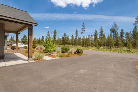 Tiny photo for 51925 Campfire Drive, La Pine, OR 97739 (MLS # 220222221)