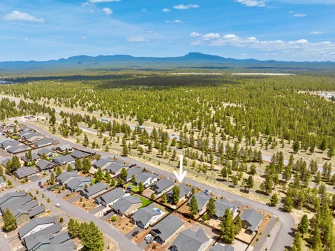 Tiny photo for 51925 Campfire Drive, La Pine, OR 97739 (MLS # 220222221)
