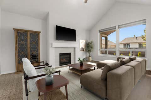 Tiny photo for 51925 Campfire Drive, La Pine, OR 97739 (MLS # 220222221)