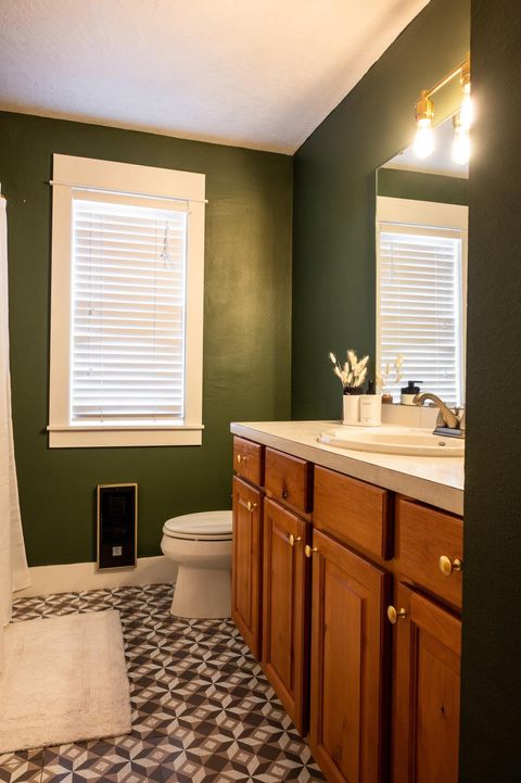 Tiny photo for 21360 Keyte Road, Bend, OR 97701 (MLS # 220222705)
