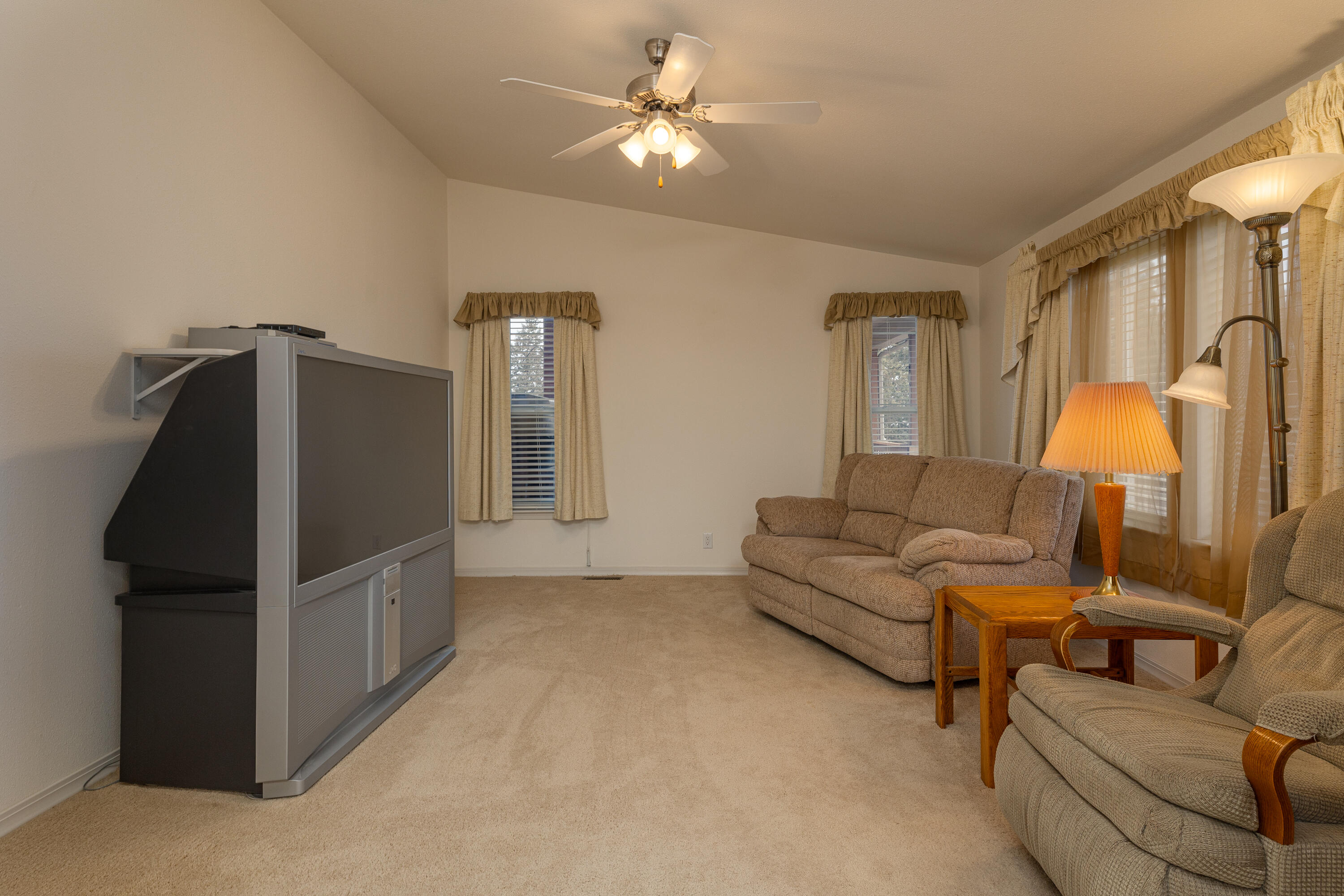 Lake Park Estate - Residential