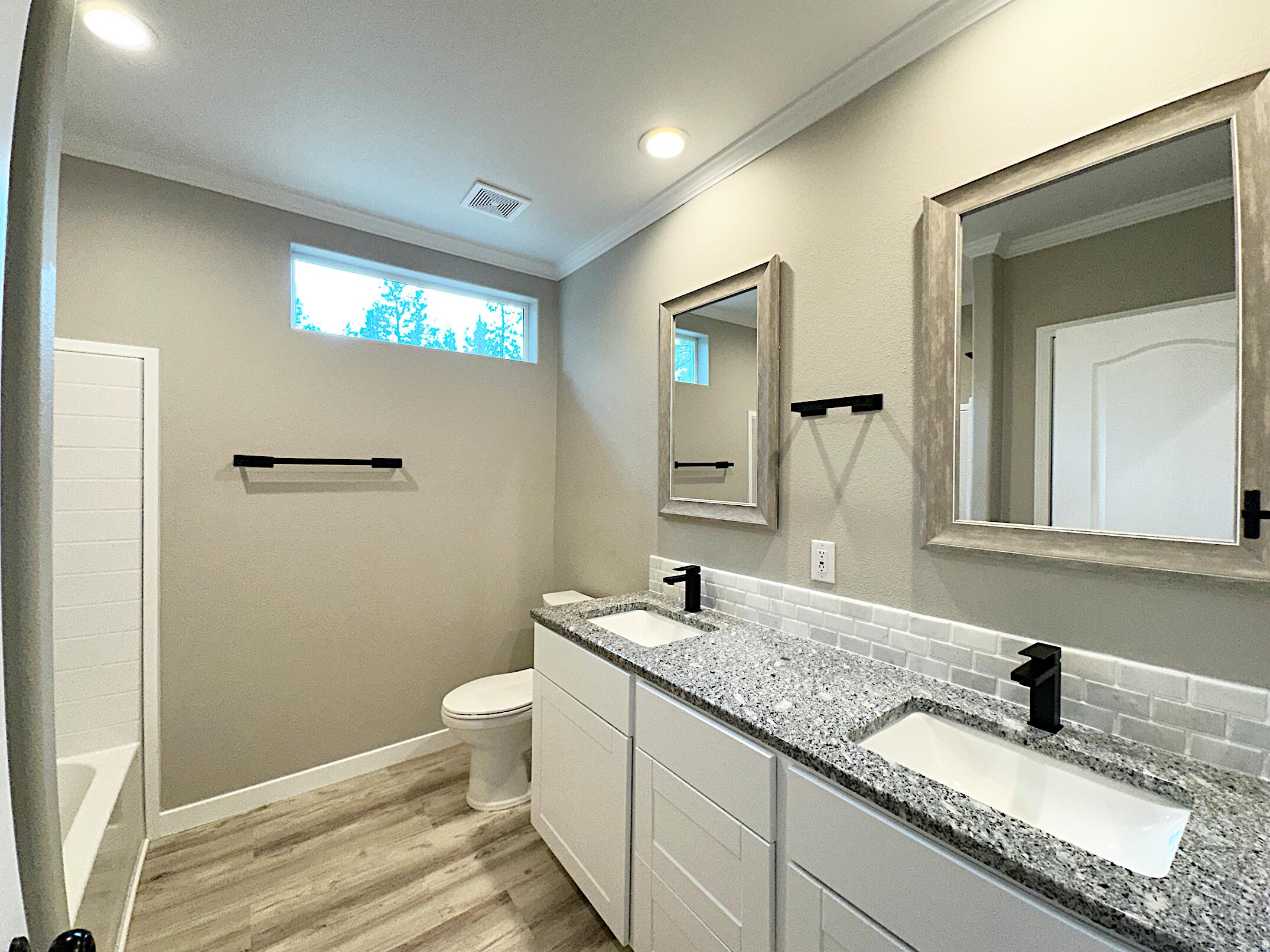 Romaine Village - Residential