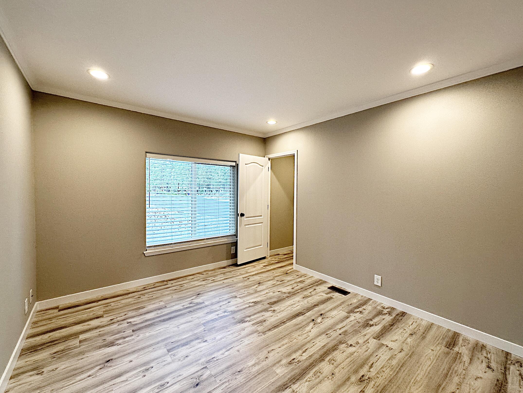 Romaine Village - Residential