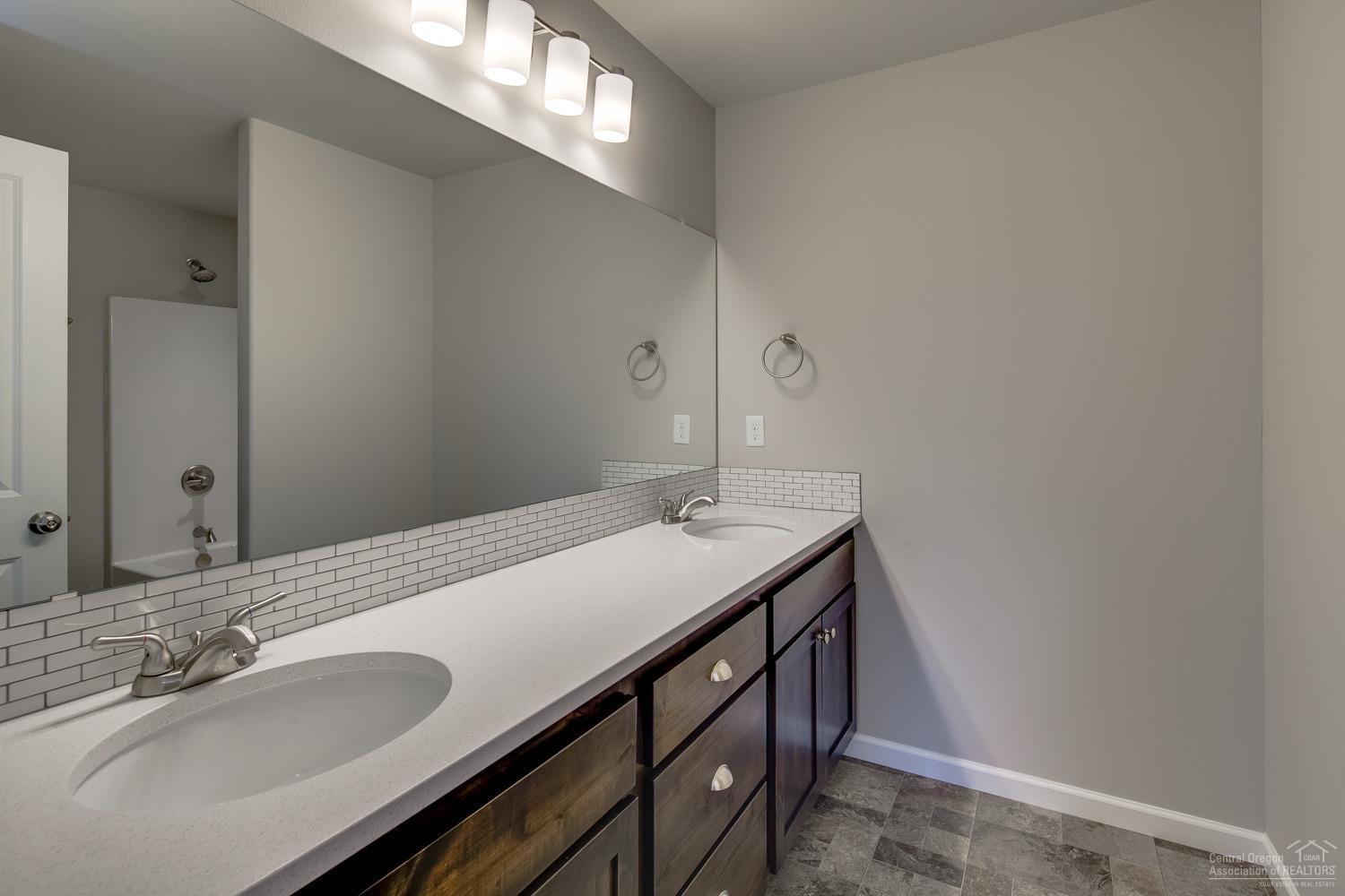 Fieldstone Crossing - Residential