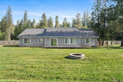 Tiny photo for 2355 Fish Hatchery Road, Grants Pass, OR 97527 (MLS # 220219718)