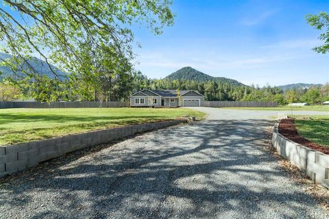 Tiny photo for 2355 Fish Hatchery Road, Grants Pass, OR 97527 (MLS # 220219718)