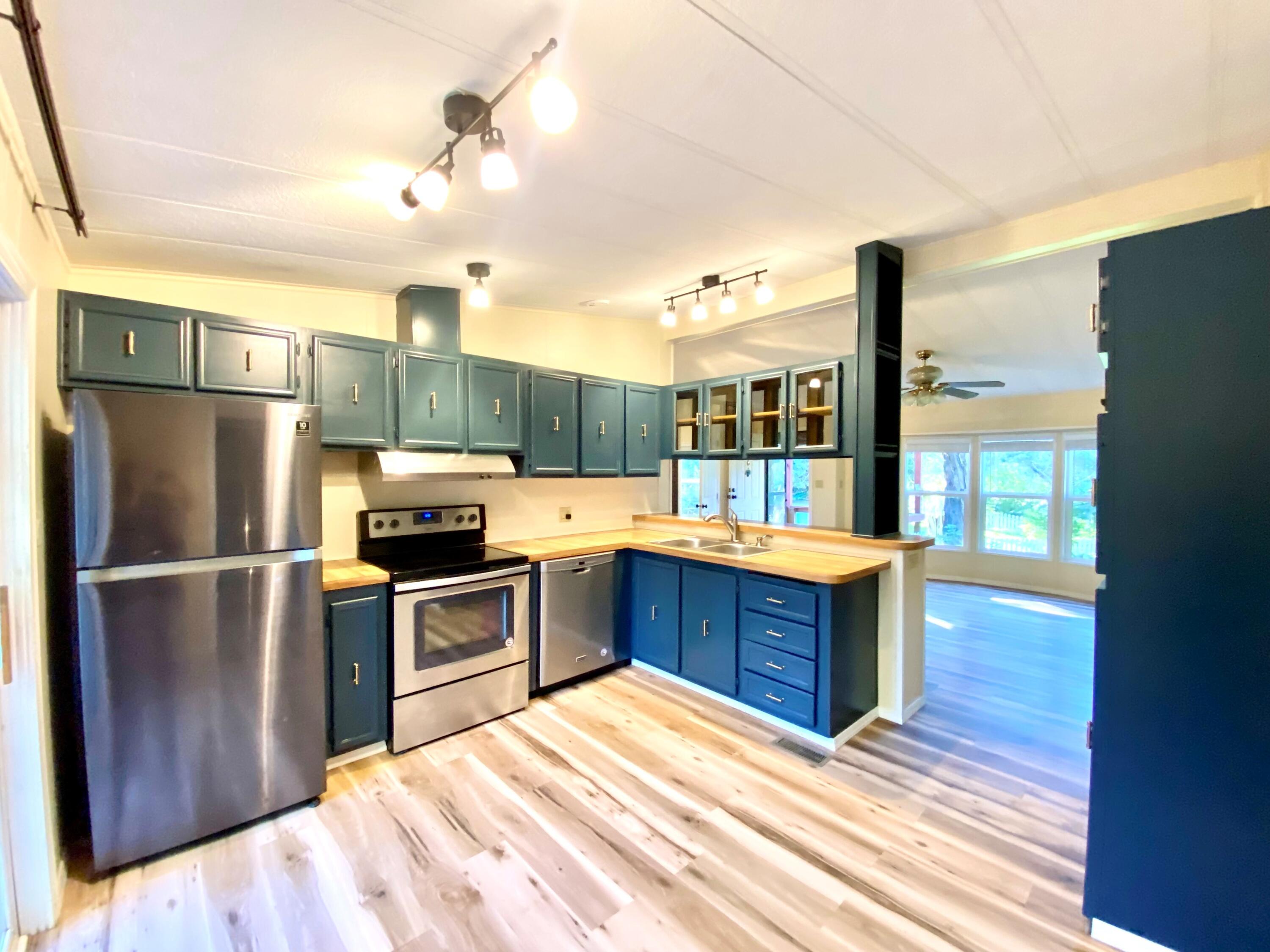 4 Seasons Mobile - Residential