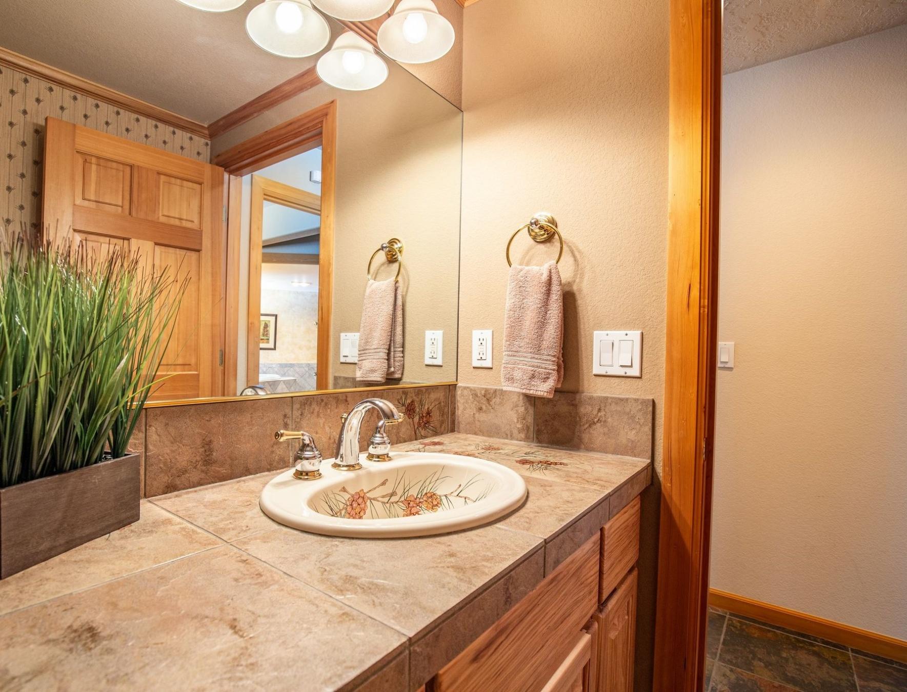 Fairway Point Villag - Residential