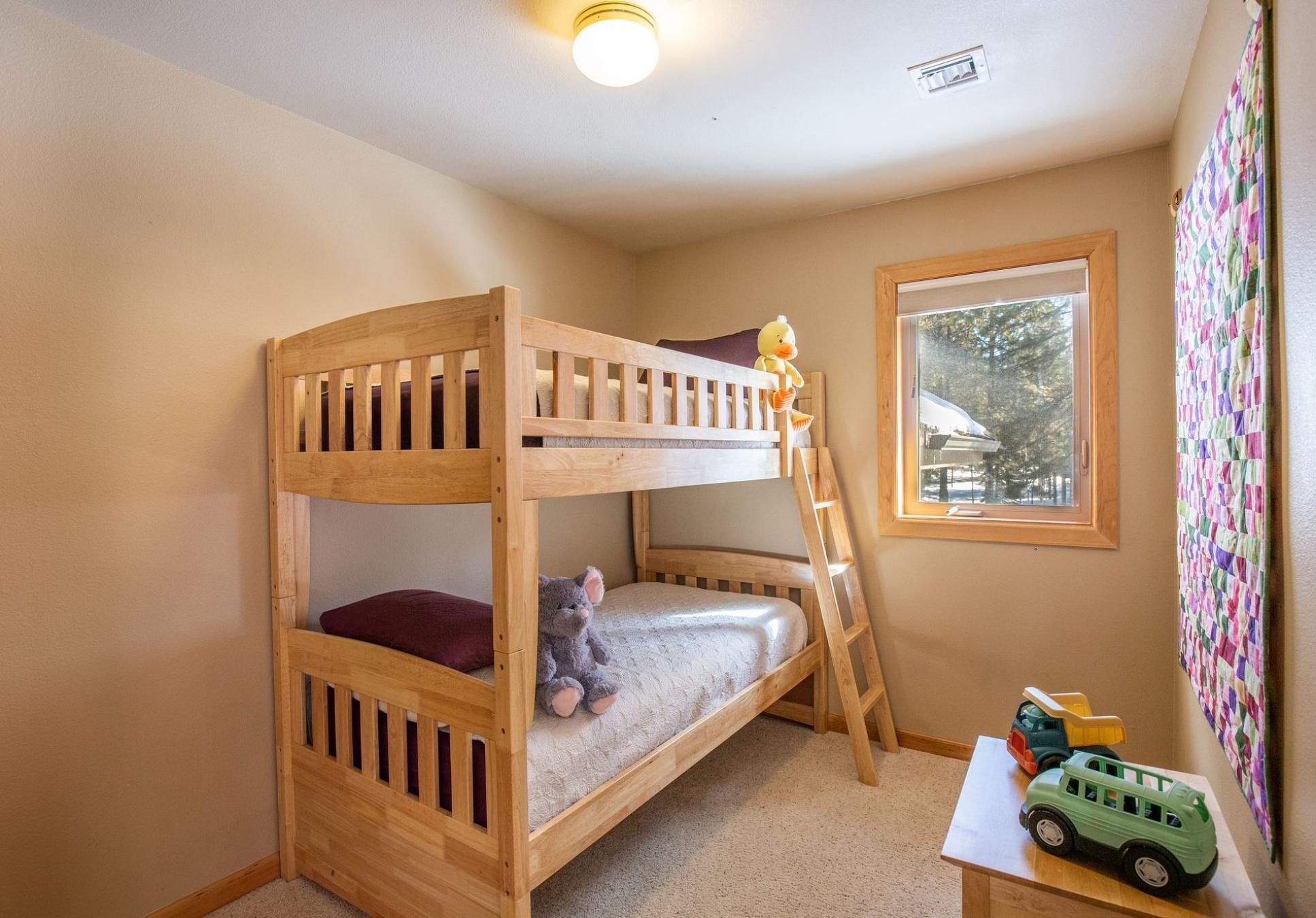 Fairway Point Villag - Residential