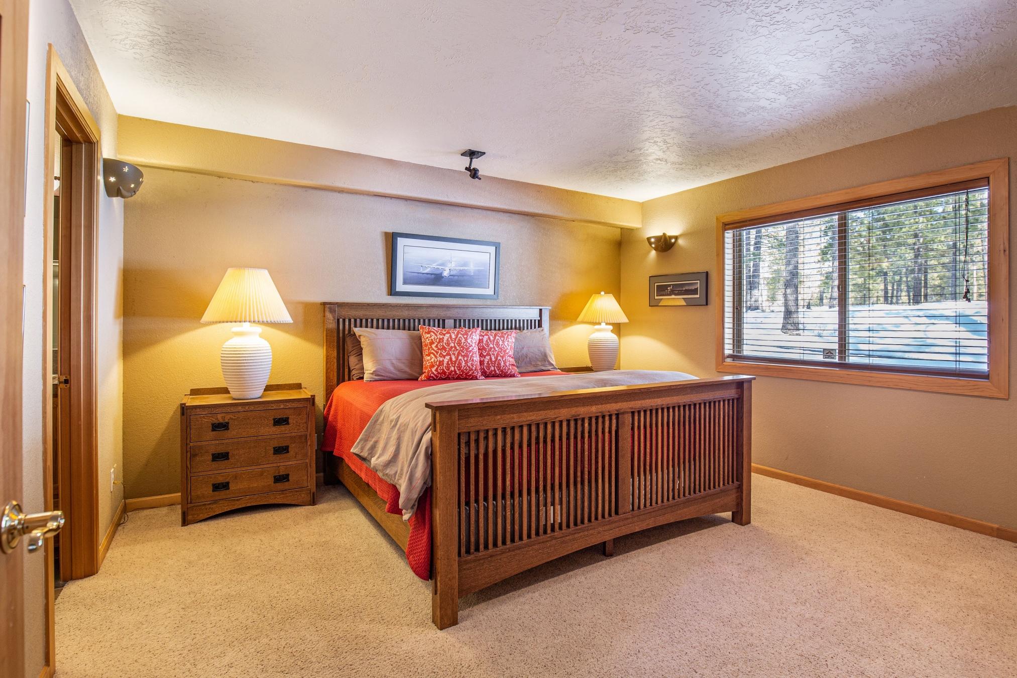 Fairway Point Villag - Residential