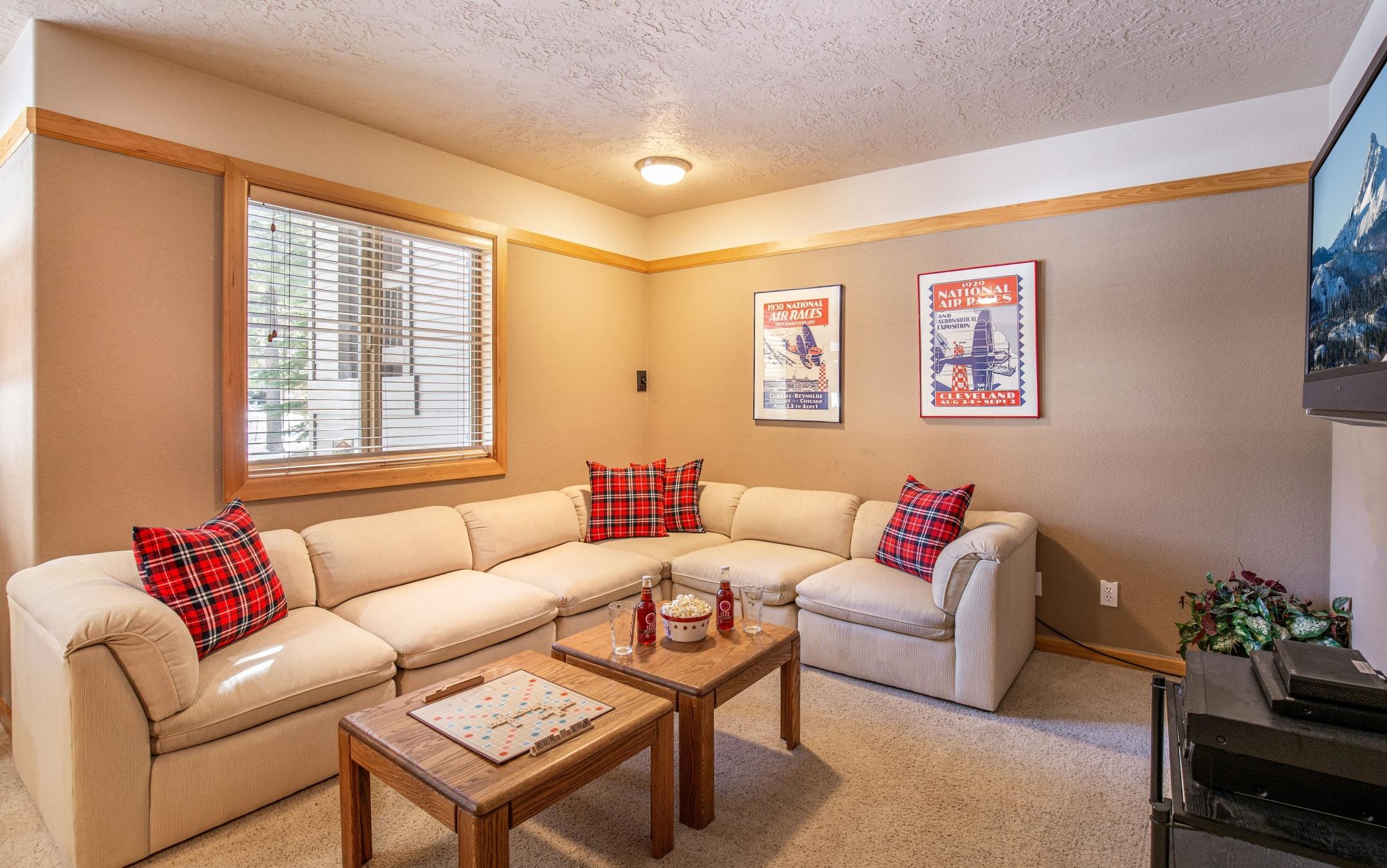 Fairway Point Villag - Residential