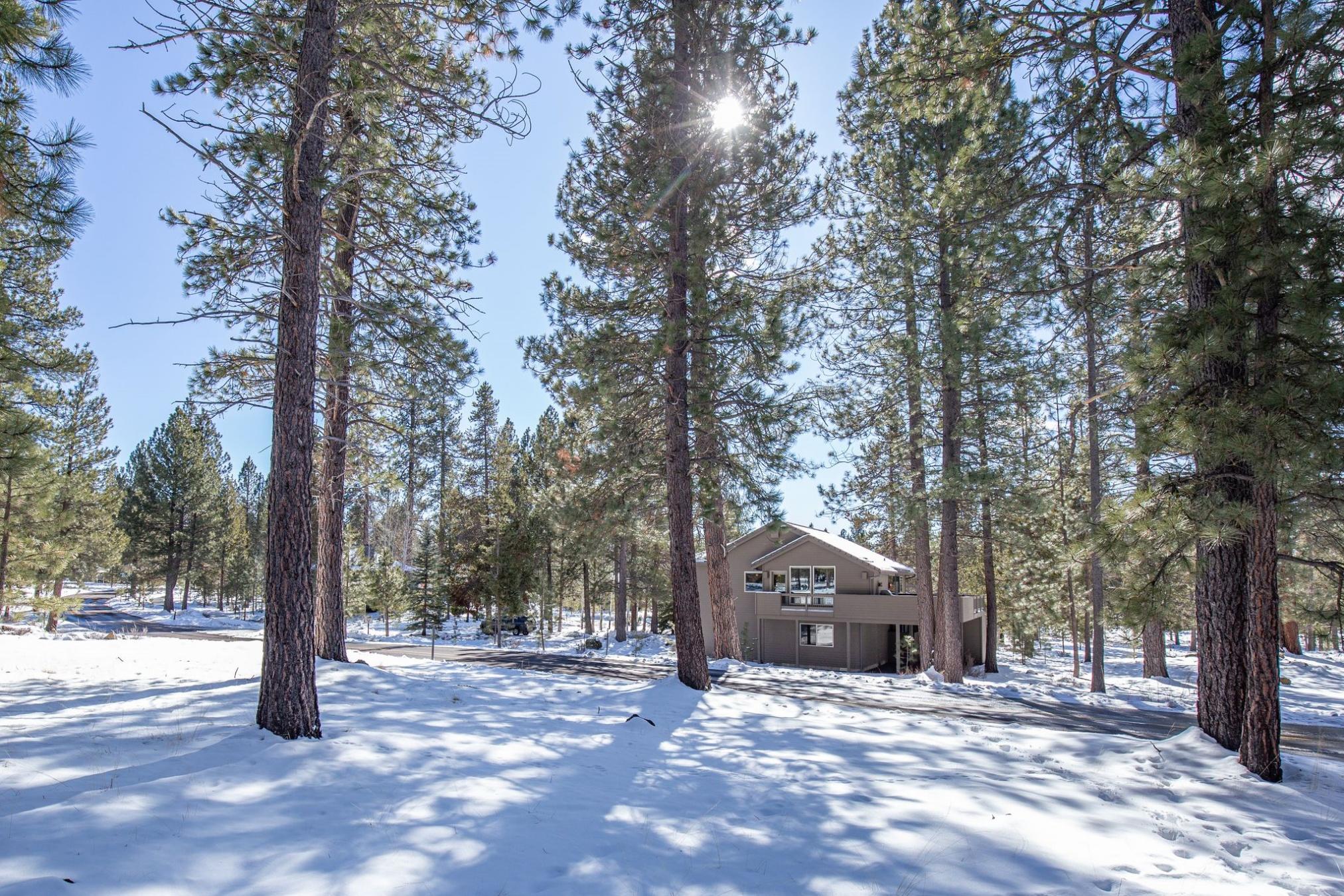 Fairway Point Villag - Residential