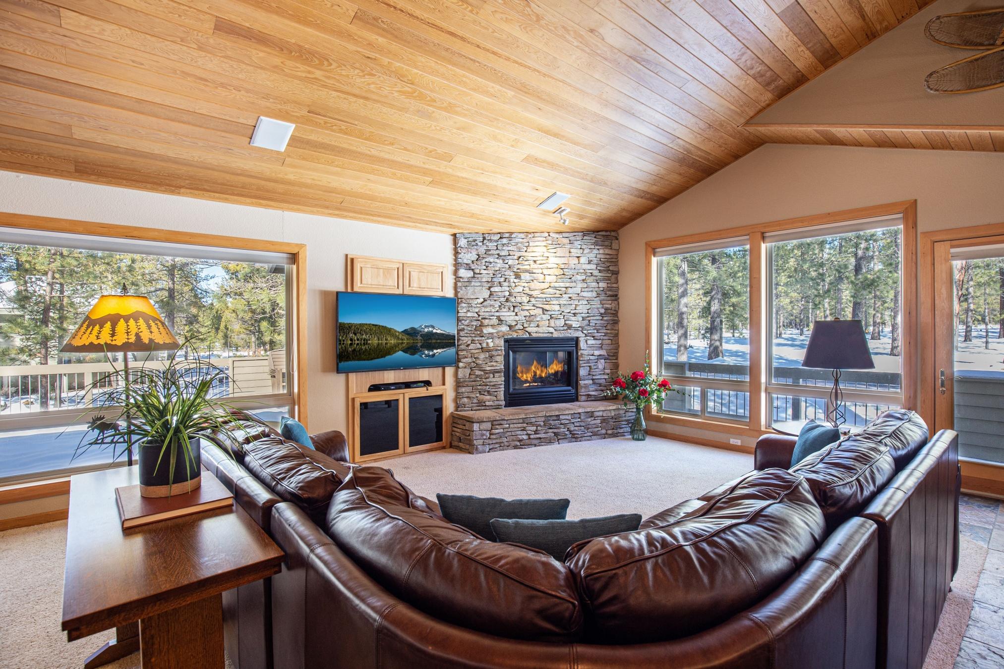 Fairway Point Villag - Residential