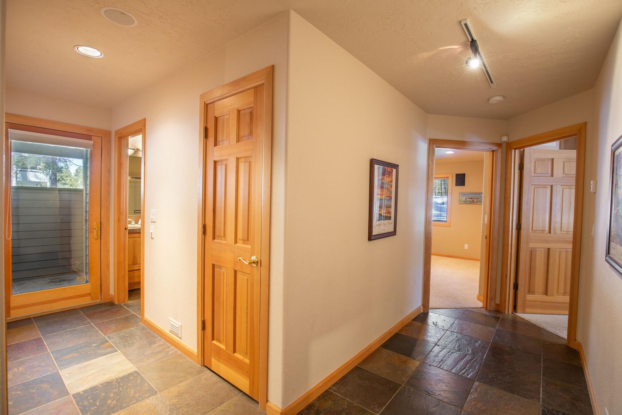 Fairway Point Villag - Residential