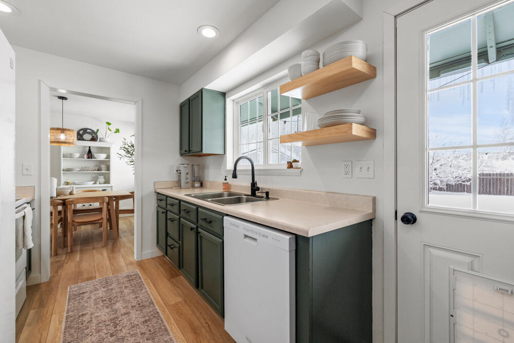 Falcon Heights Condominiums -Stage I - Residential