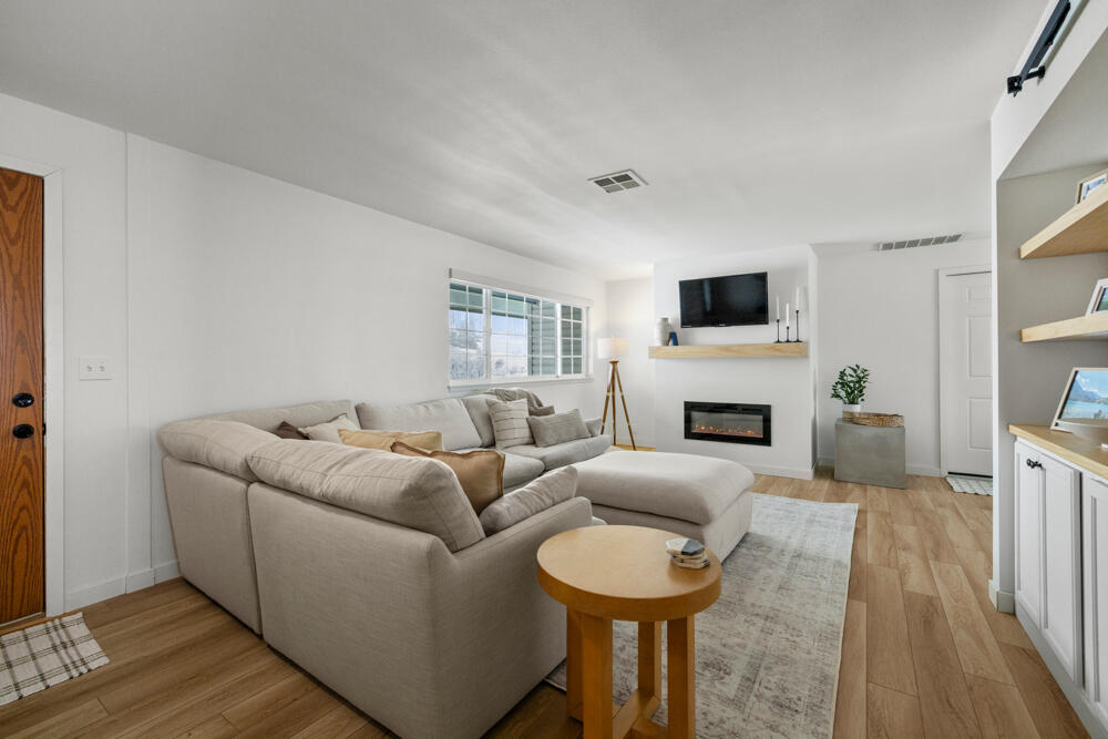 Falcon Heights Condominiums -Stage I - Residential