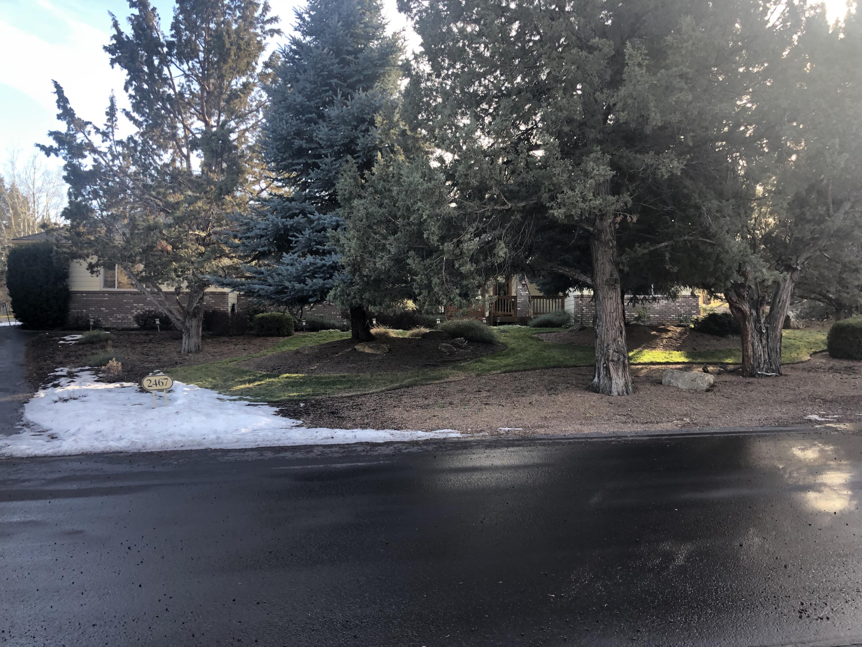 Eagle Crest - Residential