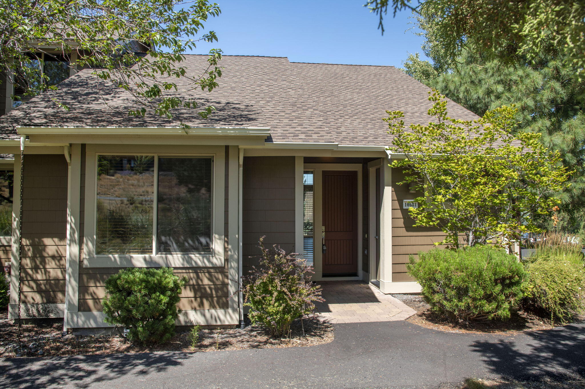 10681 Village Loop