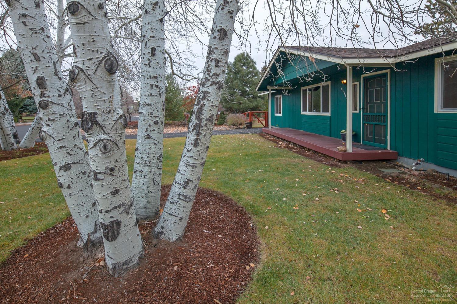 Hunters Circle - Residential