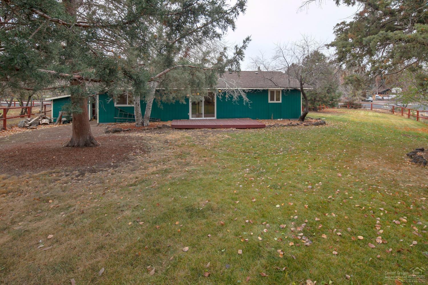 Hunters Circle - Residential