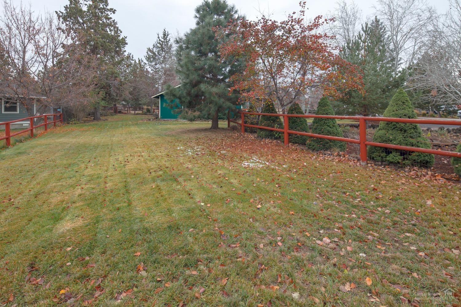 Hunters Circle - Residential