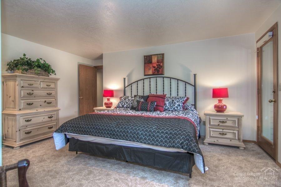 Fairway Crest Village - Residential