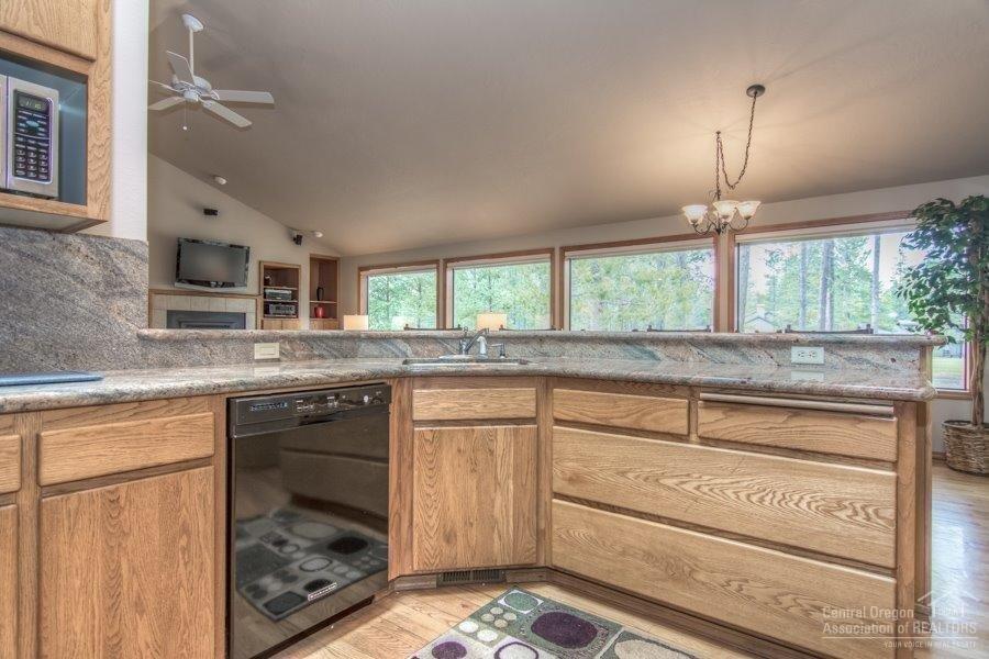 Fairway Crest Village - Residential