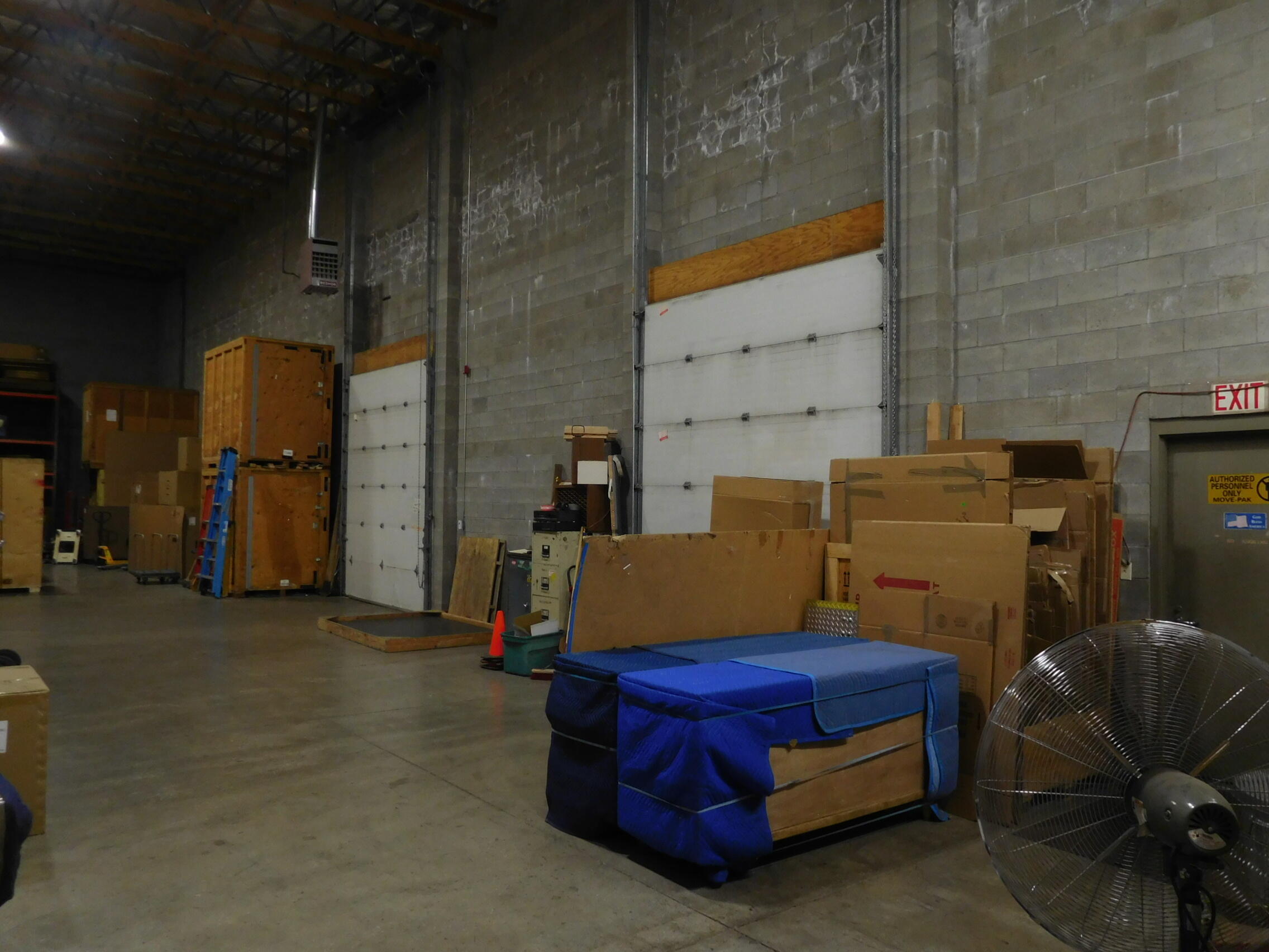 Riverside - Commercial Sale