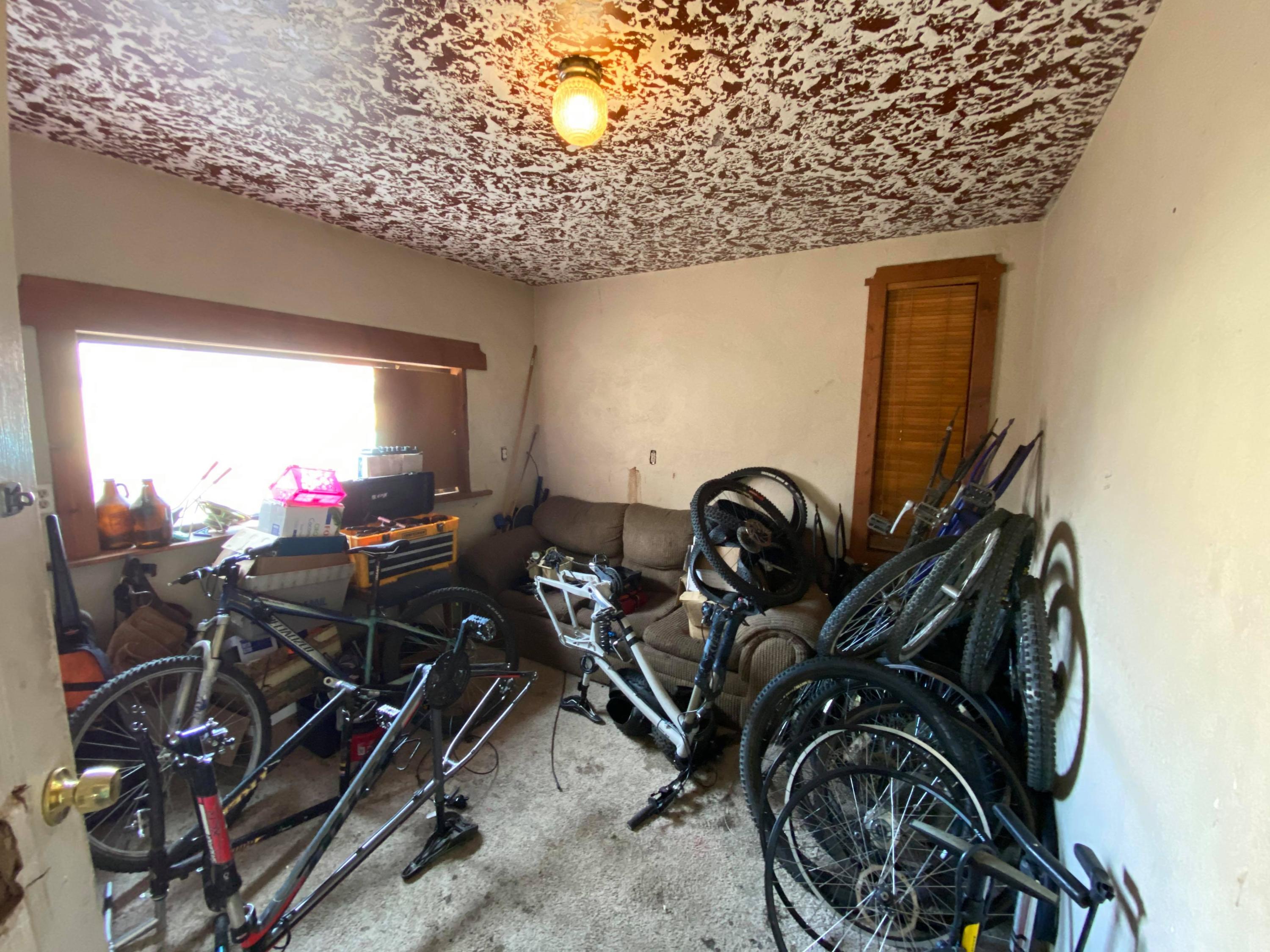 Terminal - Residential