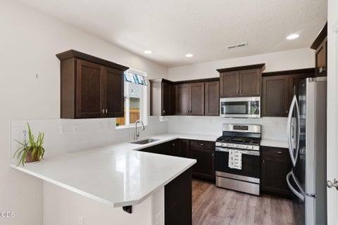 Tiny photo for 2576 NW Teak Place, Redmond, OR 97756 (MLS # 220224819)
