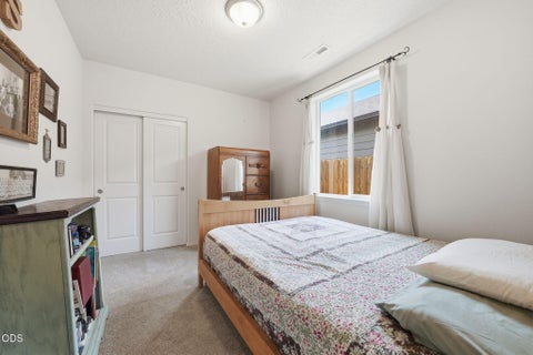Tiny photo for 2576 NW Teak Place, Redmond, OR 97756 (MLS # 220224819)
