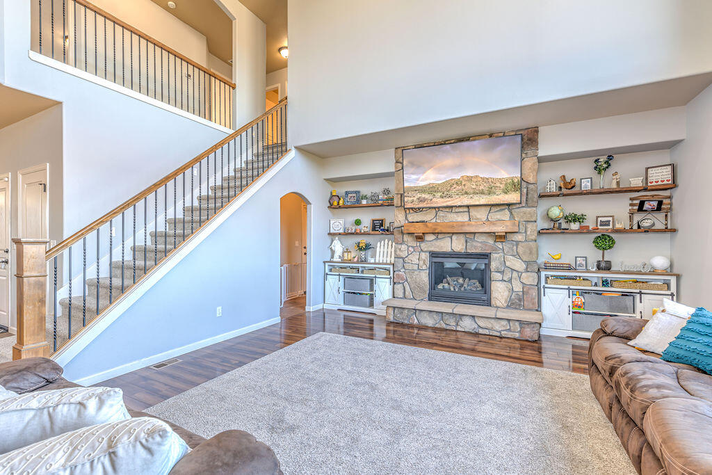 Ochoco Pointe - Residential